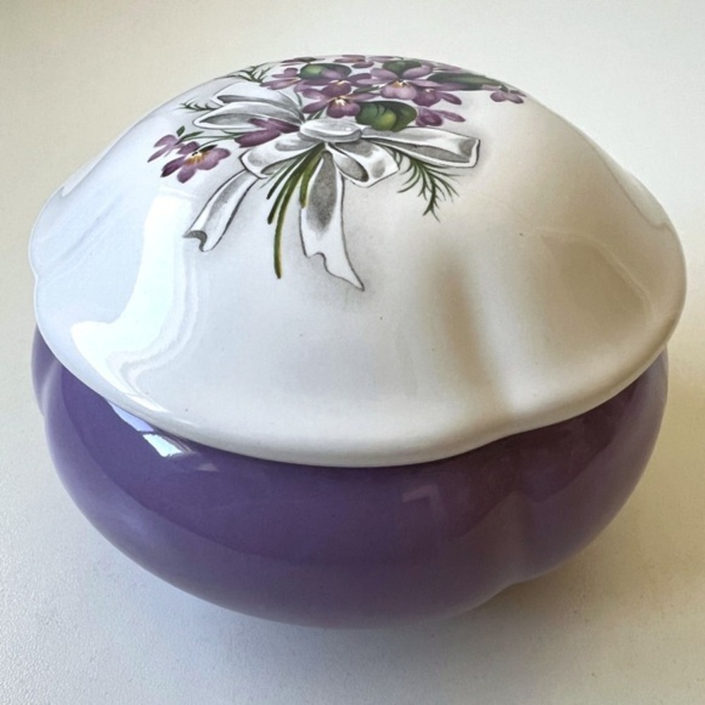 Vintage San Francisco Music Box Co Purple Floral Trinket Box